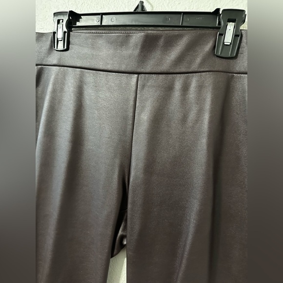 Loft Vegan Leather Leggings. Dark Chocolate Brown. Size M. - Picture 2 of 6